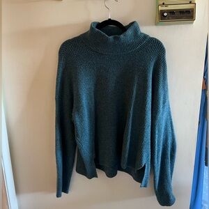 Abercrombie & Fitch Sweater Turtleneck Large Dark Blue